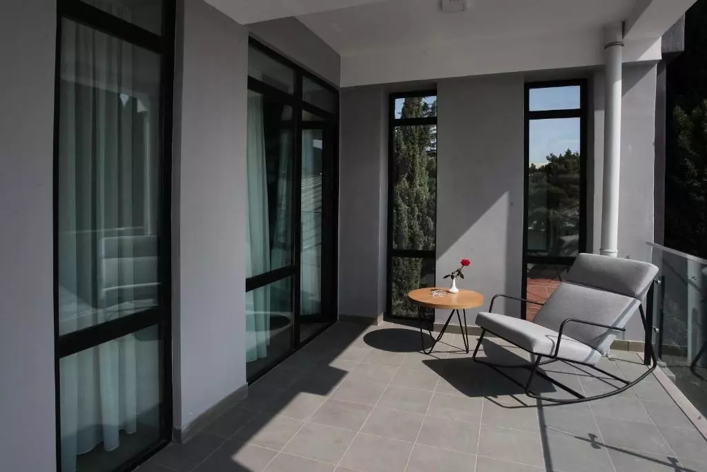 هتل ام ال کلاب